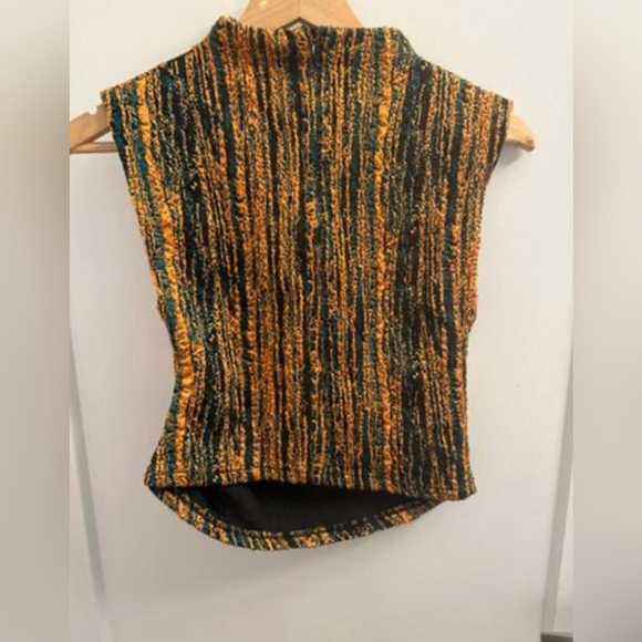 NWT Ruched Texturized Top - Picture 3 of 3